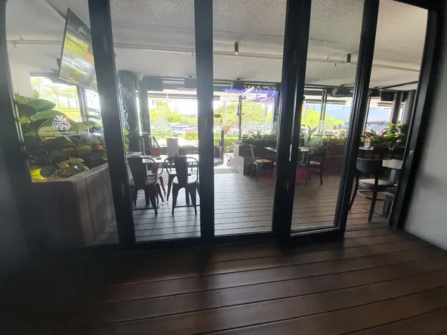 The Sporting Globe Bar & Grill Chermside