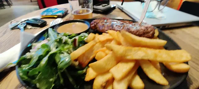 The Sporting Globe Bar & Grill Chermside