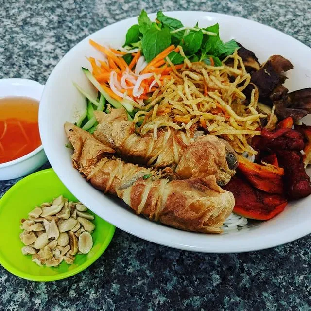 Tinh Lac Vietnamese Vegetarian Restaurant