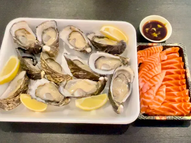 Toowong Fish Market