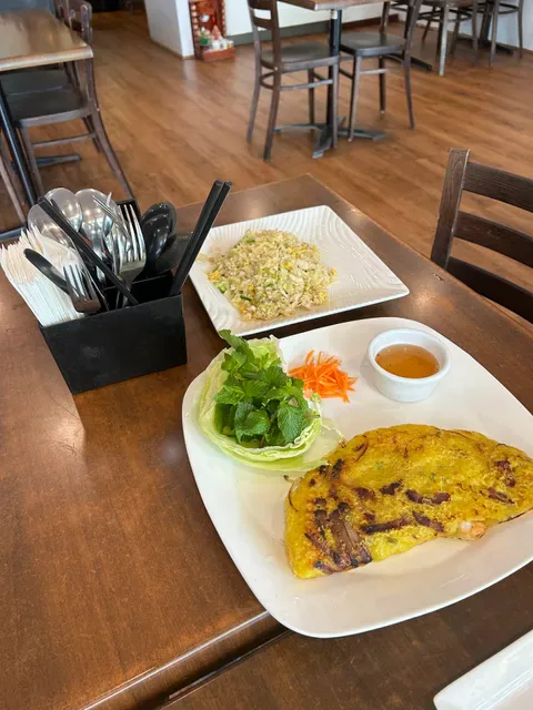 Trang Restaurant West End