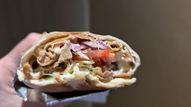 Turquoise Kebab Pizza