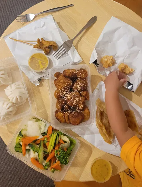 U-TONG Thai Vegan Restaurant