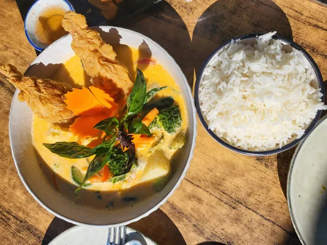 U-TONG Thai Vegan Restaurant