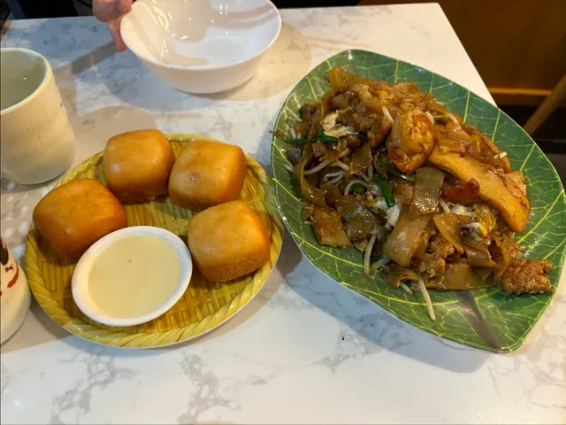 Uncle Lai's Malaysian Cuisine ( 賴記 )