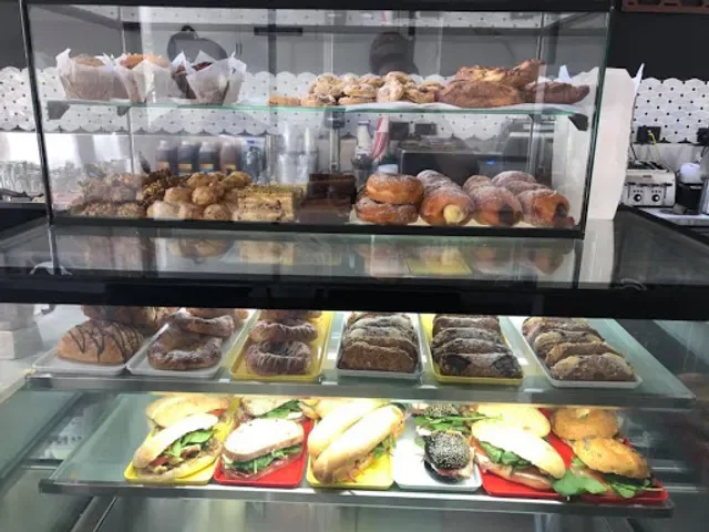 Valentino's Cafe