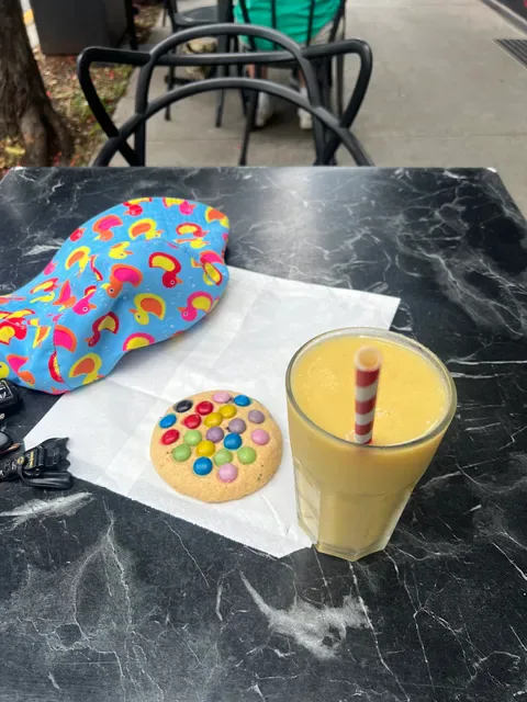 Valentino's Cafe