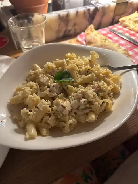 Vapiano Albert Lane