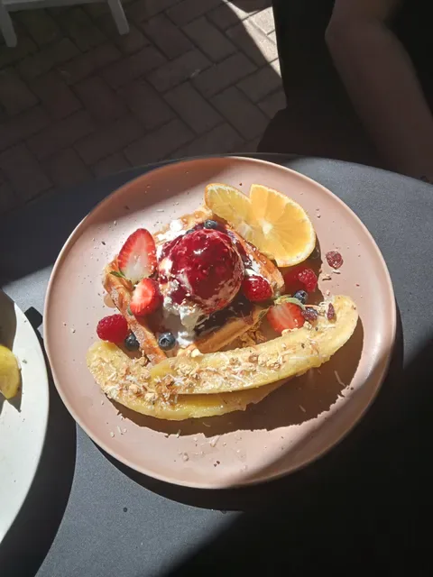 Vega cafe