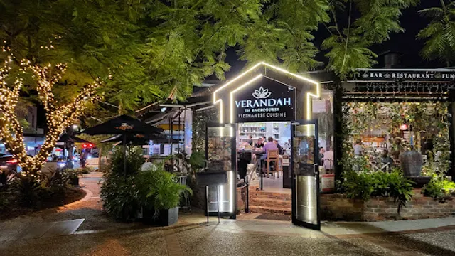 Verandah on Racecourse