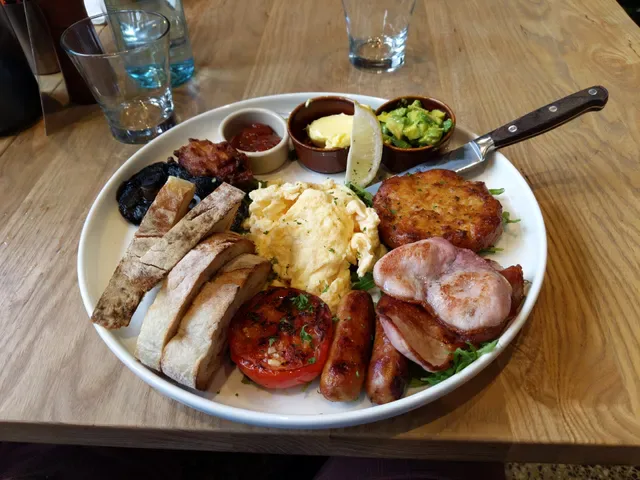 Vito’s Cucina & Bar Ascot