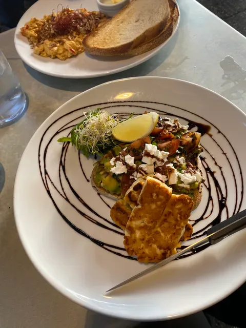 Vito’s Cucina & Bar Ascot