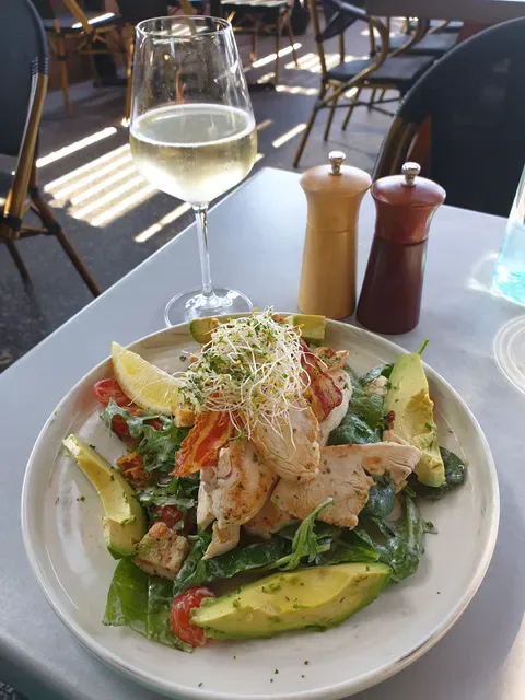 Vito’s Cucina & Bar Ascot