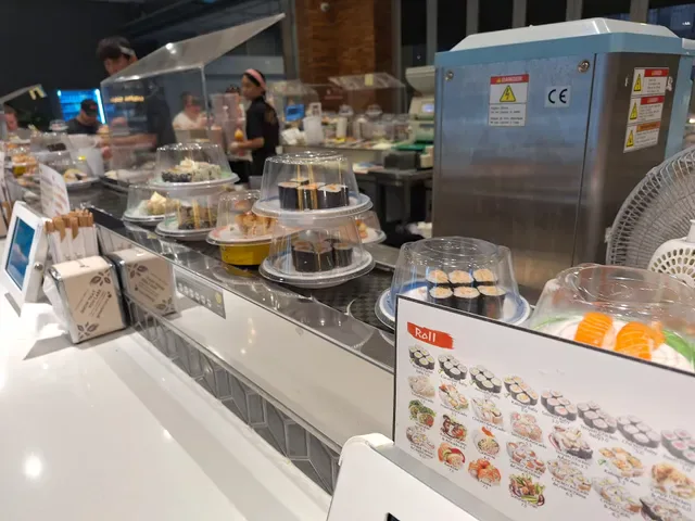 Wara Sushi