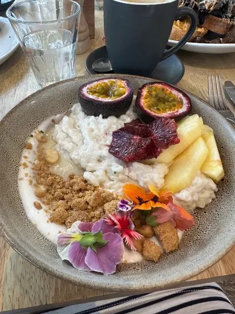 Wild Canary Bistro