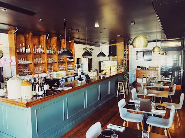 Wine & Larder