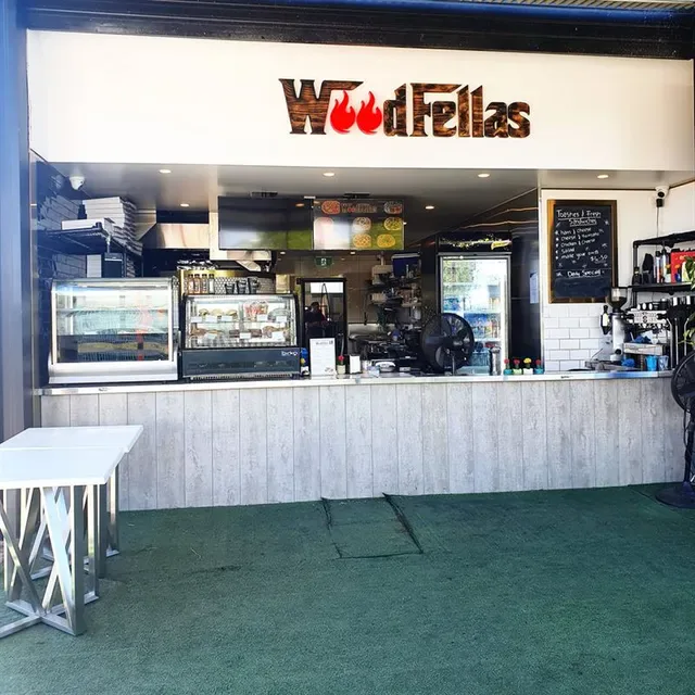 Woodfellas Pizzeria