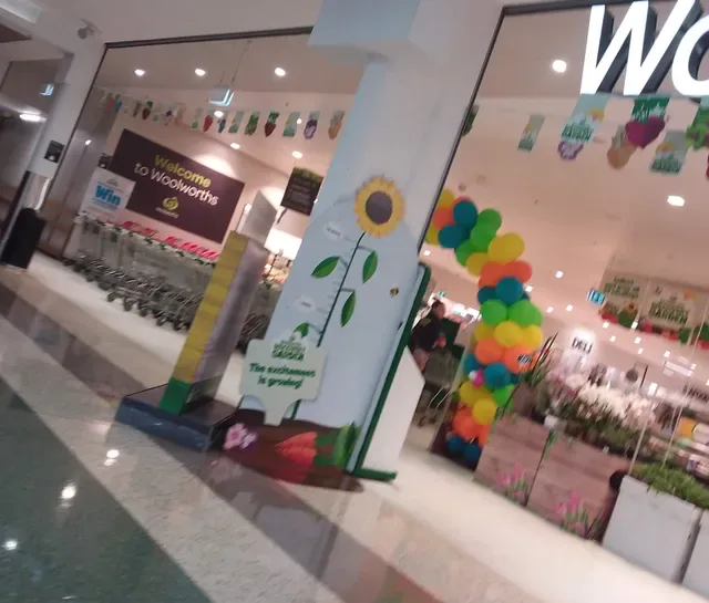 Woolworths Brookside (Mitchelton)