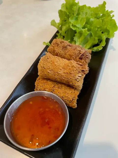 Xin Chào