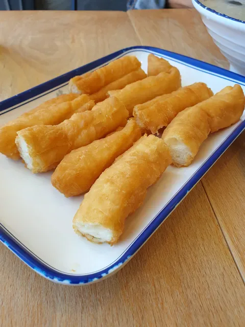Yat Tiu Rice Noodle Rolls