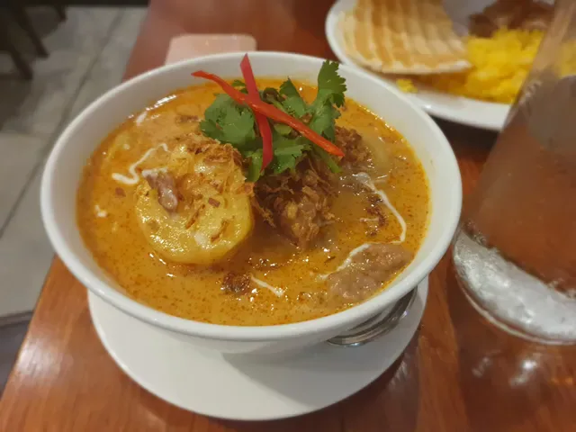 Yim Thai Yeronga