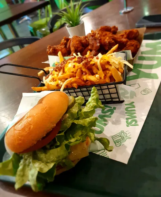 YUMS! CHICKEN - Woolloongabba