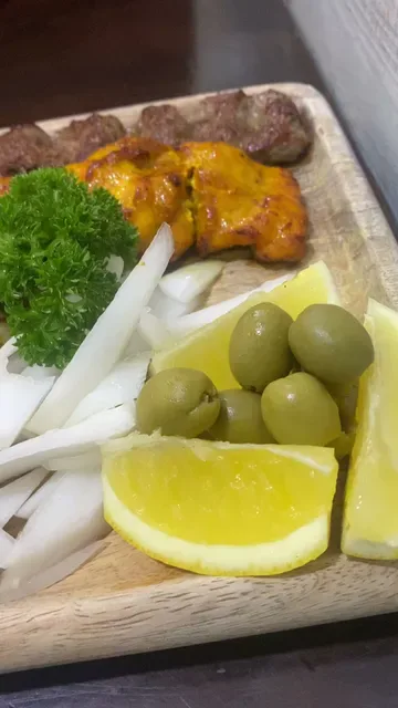 Zeitoon Restaurant
