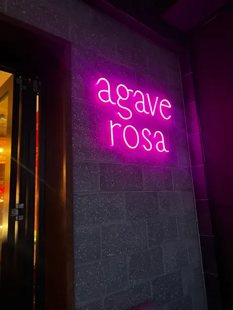 Agave Rosa | Restaurant & Taquería