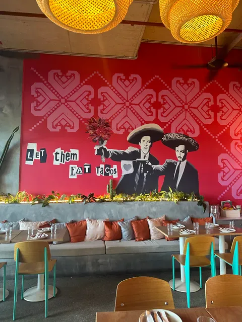 Agave Rosa | Restaurant & Taquería