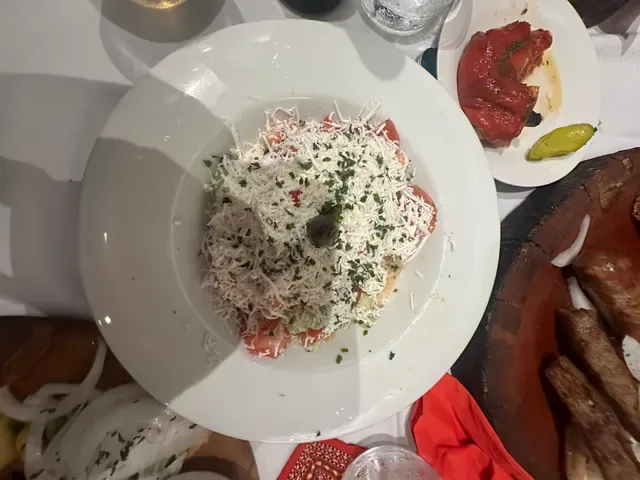 Antika Bar & Grill