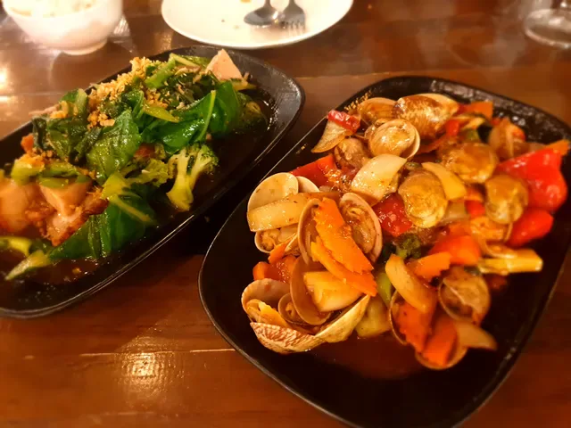 Ari Thai Kitchen & Bar