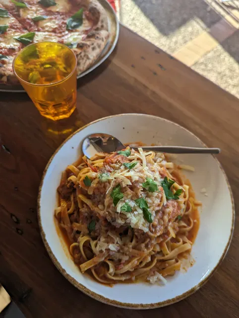 Arlo's Pizzeria