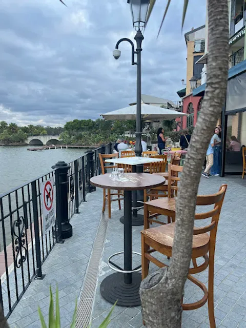 Athenia Restaurant & Bar