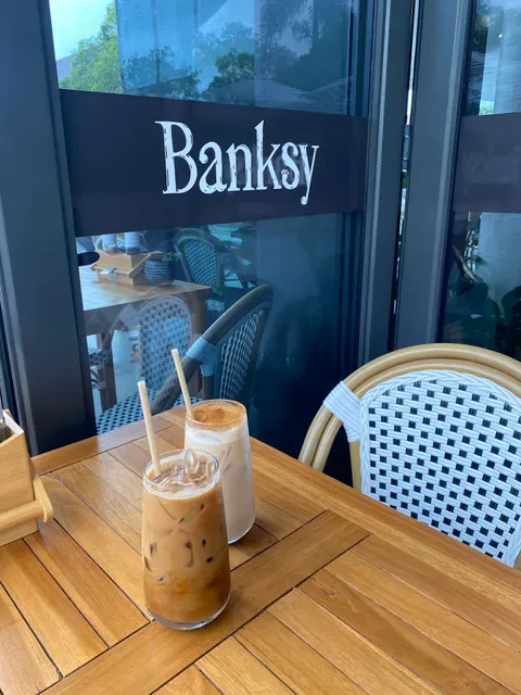 Banksy Bar & Kitchen