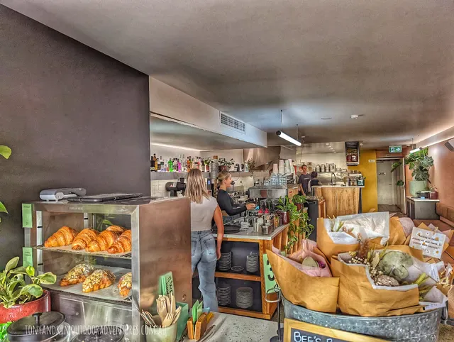 Barefoot Barista Currumbin