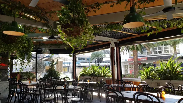 Baritalia Surfers Paradise
