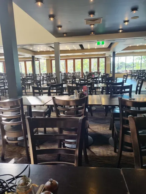 Benowa Tavern