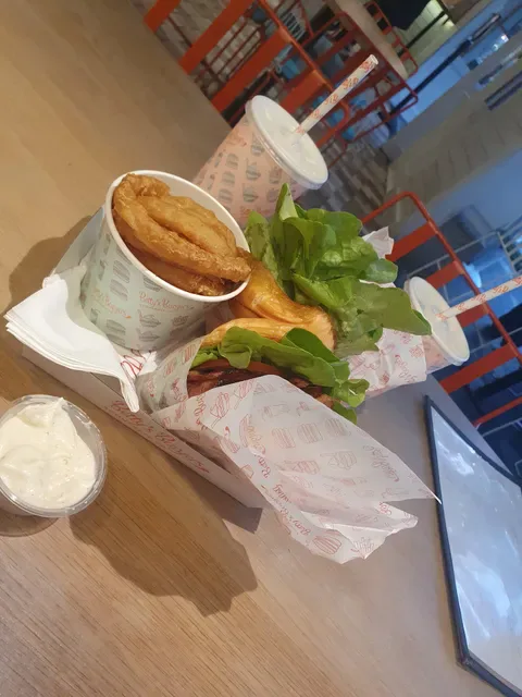 Betty's Burgers