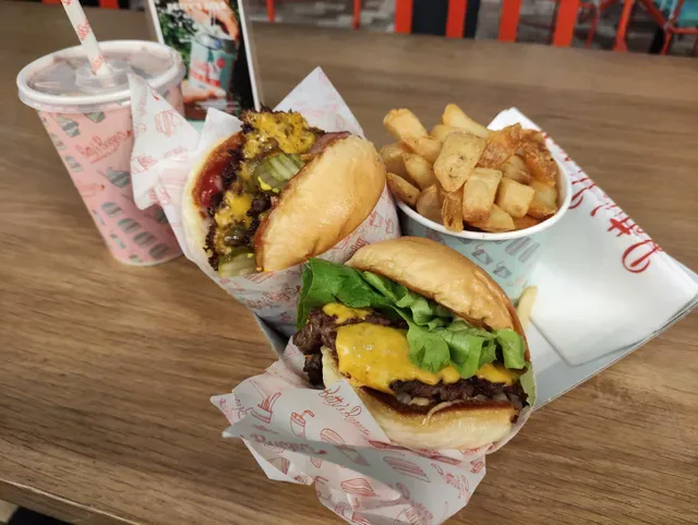 Betty's Burgers