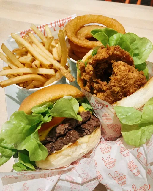 Betty's Burgers