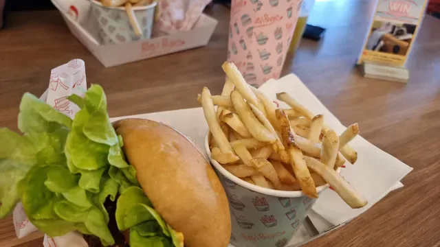 Betty's Burgers