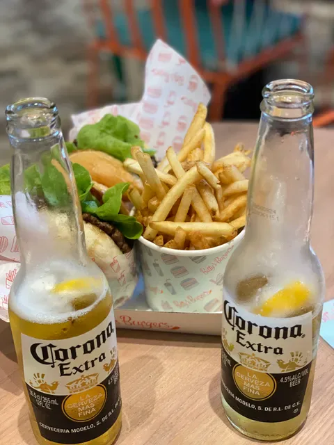 Betty's Burgers