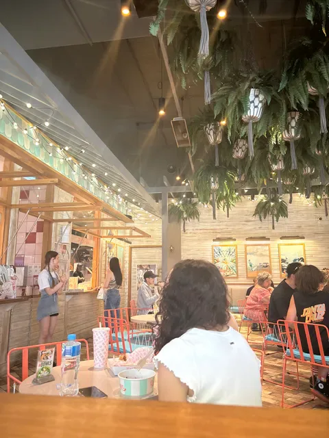 Betty's Burgers