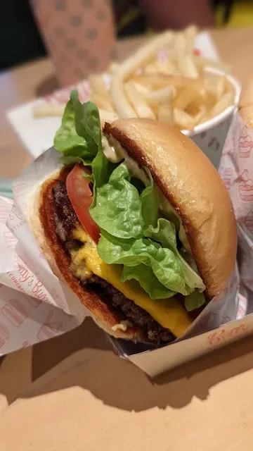 Betty's Burgers