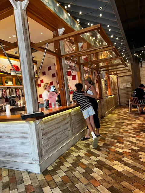 Betty's Burgers