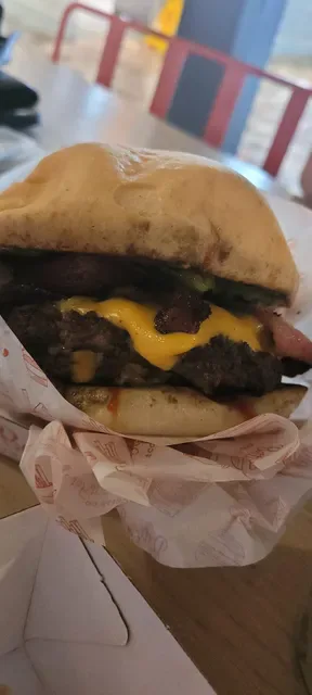 Betty's Burgers