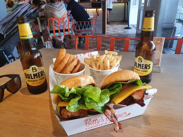 Betty's Burgers