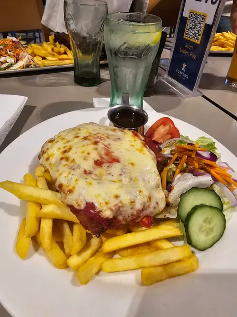 Broadbeach Tavern