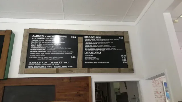 Burger Me Fresh Cafe