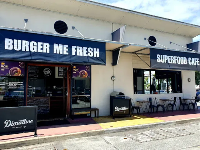 Burger Me Fresh Cafe